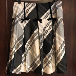 Nanette Lepore Black and Cream Taffeta Skirt